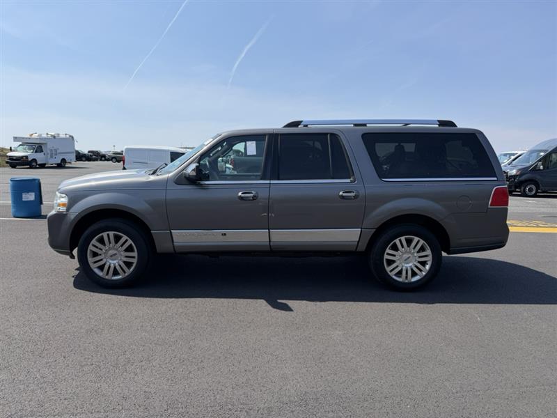 2013 Lincoln Navigator Base - Photo 8