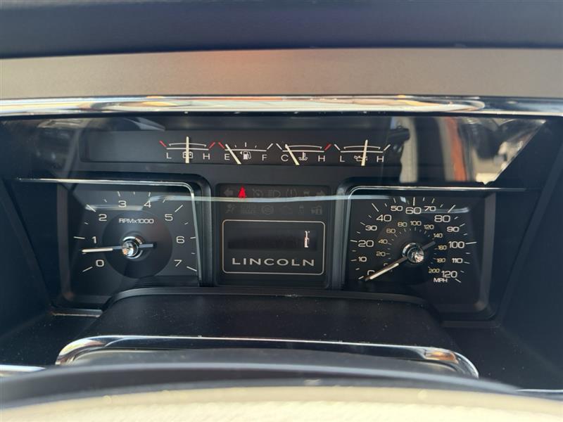 2013 Lincoln Navigator Base - Photo 17