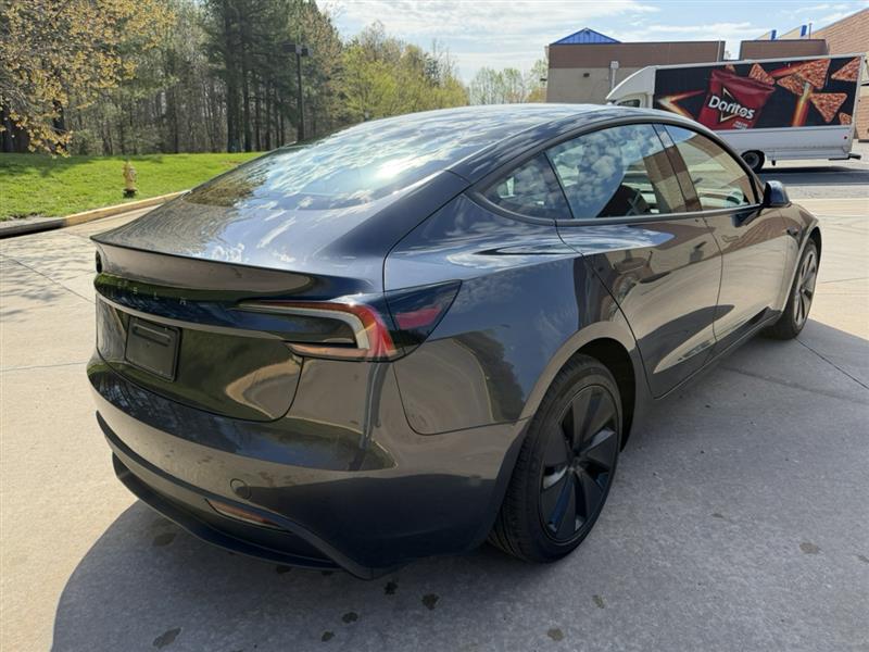 2025 Tesla Model 3 Long Range - Photo 12