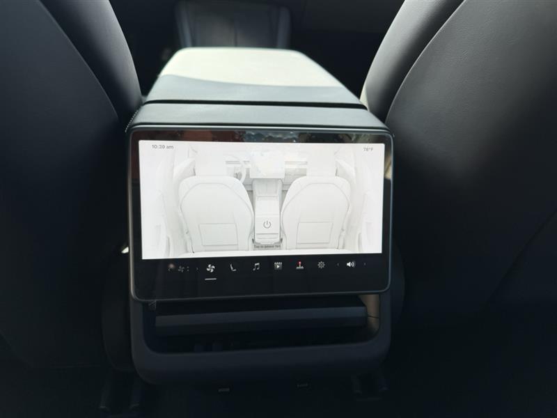 2025 Tesla Model 3 Long Range - Photo 20