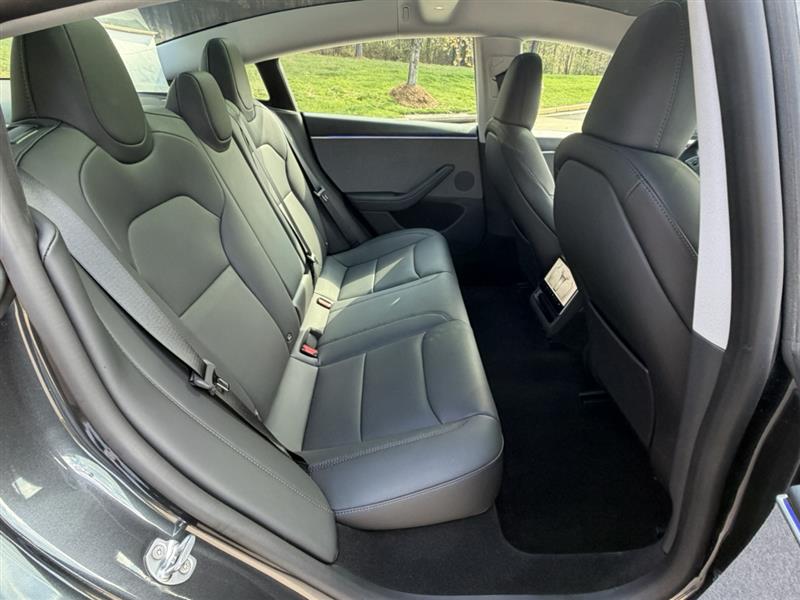 2025 Tesla Model 3 Long Range - Photo 21