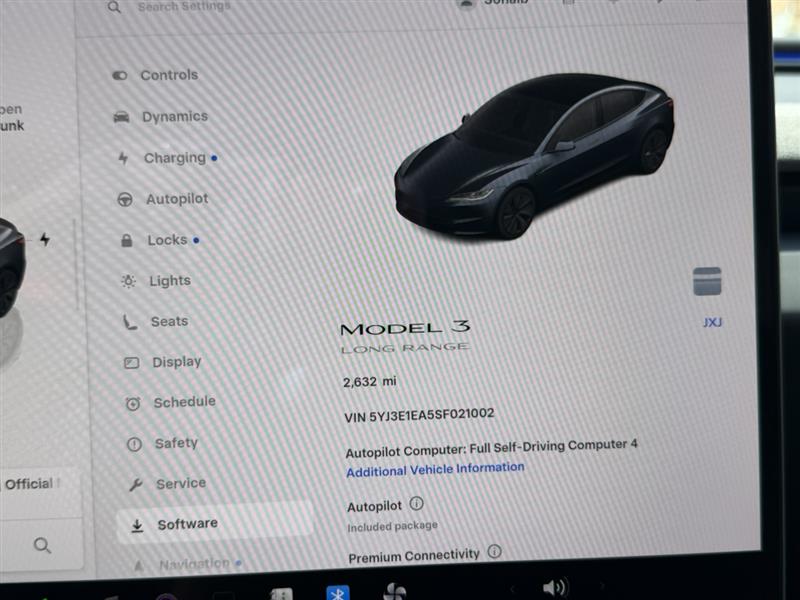 2025 Tesla Model 3 Long Range - Photo 33