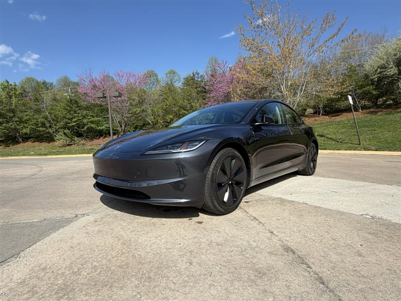 2025 Tesla Model 3 Long Range - Photo 4