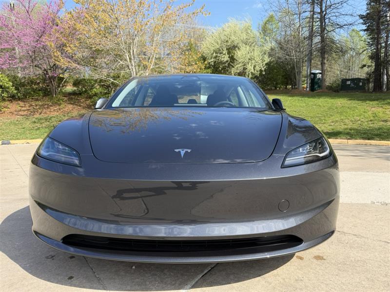 2025 Tesla Model 3 Long Range - Photo 6