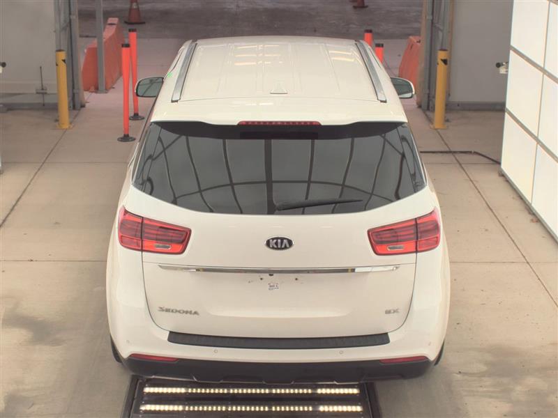 2020 Kia Sedona EX - Photo 6