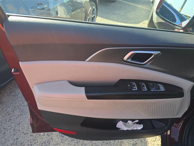 2022 Kia Carnival LX Seat Pkg - Photo 9