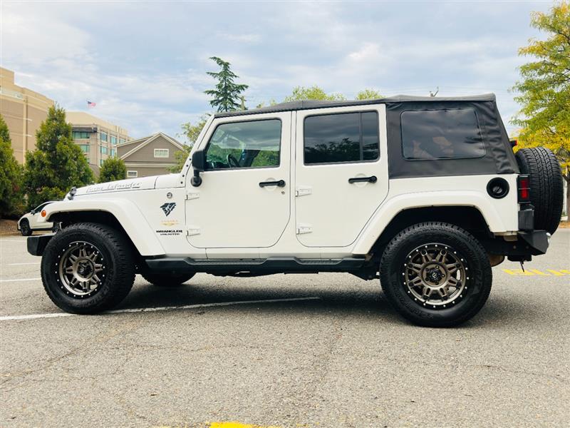 2015 Jeep Wrangler Unlimited Sahara - Photo 37