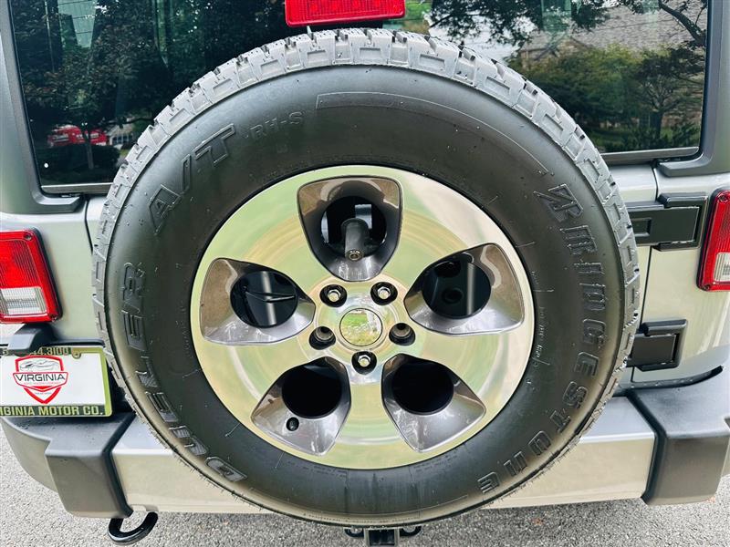 2018 Jeep Wrangler JK Unlimited Sahara - Photo 20