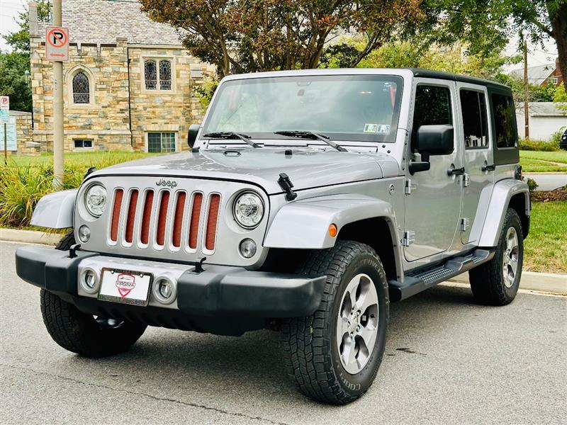 2018 Jeep Wrangler JK Unlimited Sahara - Photo 4