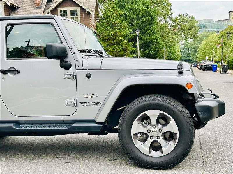 2018 Jeep Wrangler JK Unlimited Sahara - Photo 5