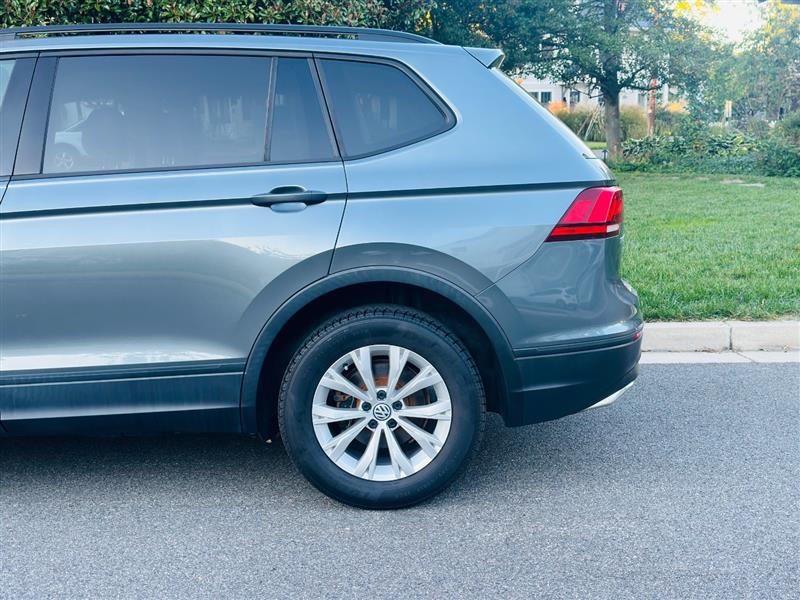 2018 Volkswagen Tiguan S - Photo 14