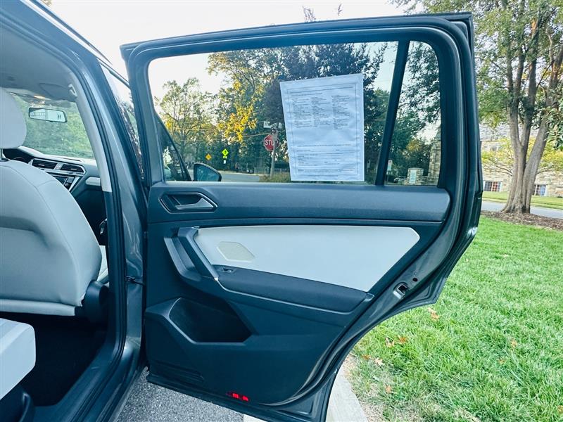 2018 Volkswagen Tiguan S - Photo 26
