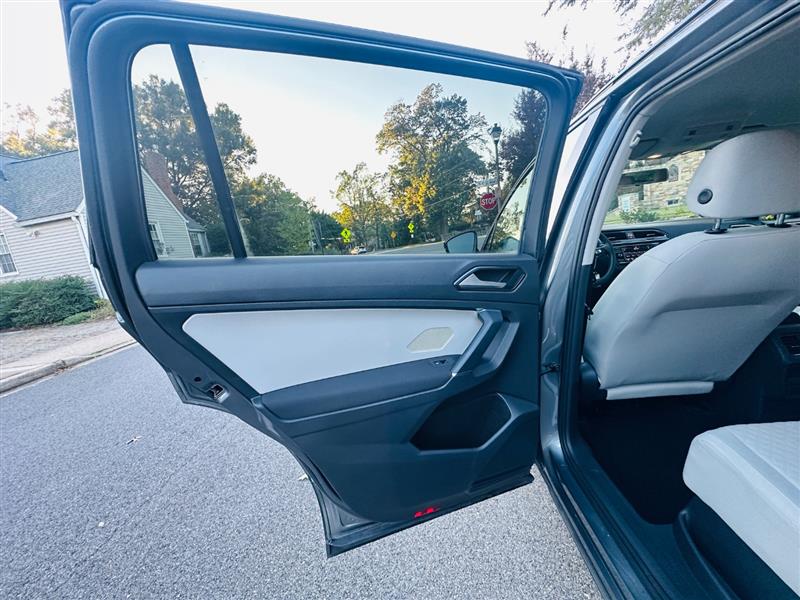 2018 Volkswagen Tiguan S - Photo 30