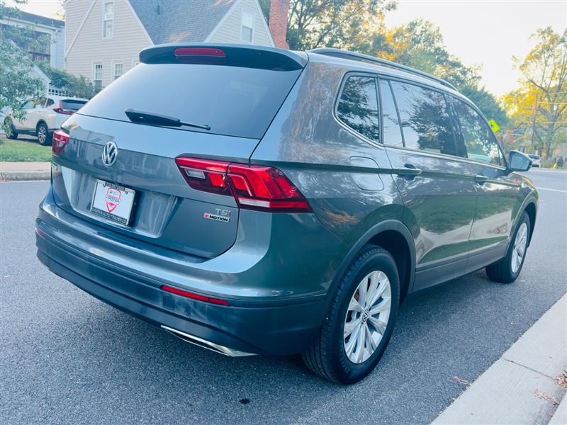 2018 Volkswagen Tiguan S - Photo 11