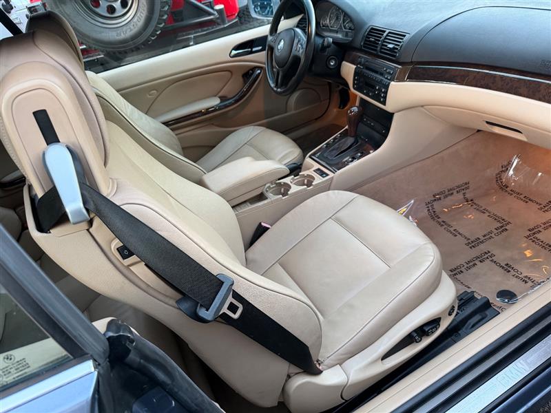 2004 BMW 3 Series 330 - Photo 36