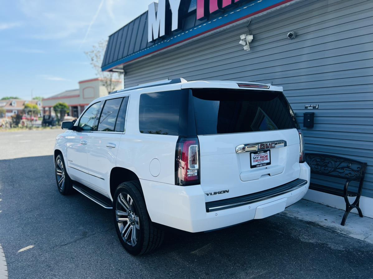 2017 GMC Yukon Denali - Photo 18