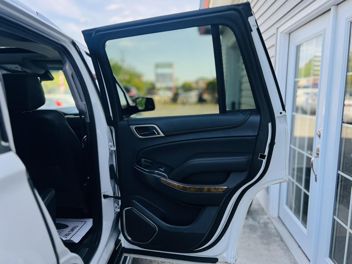 2017 GMC Yukon Denali - Photo 23