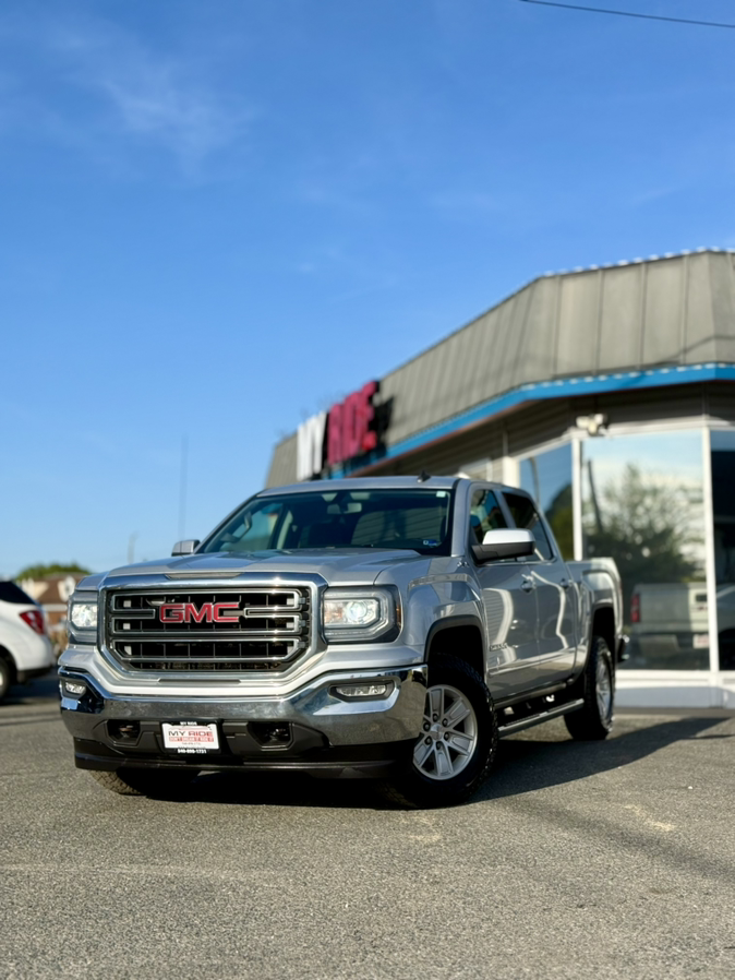 2016 GMC Sierra 4WD Crew Cab Short Box SLE's photo