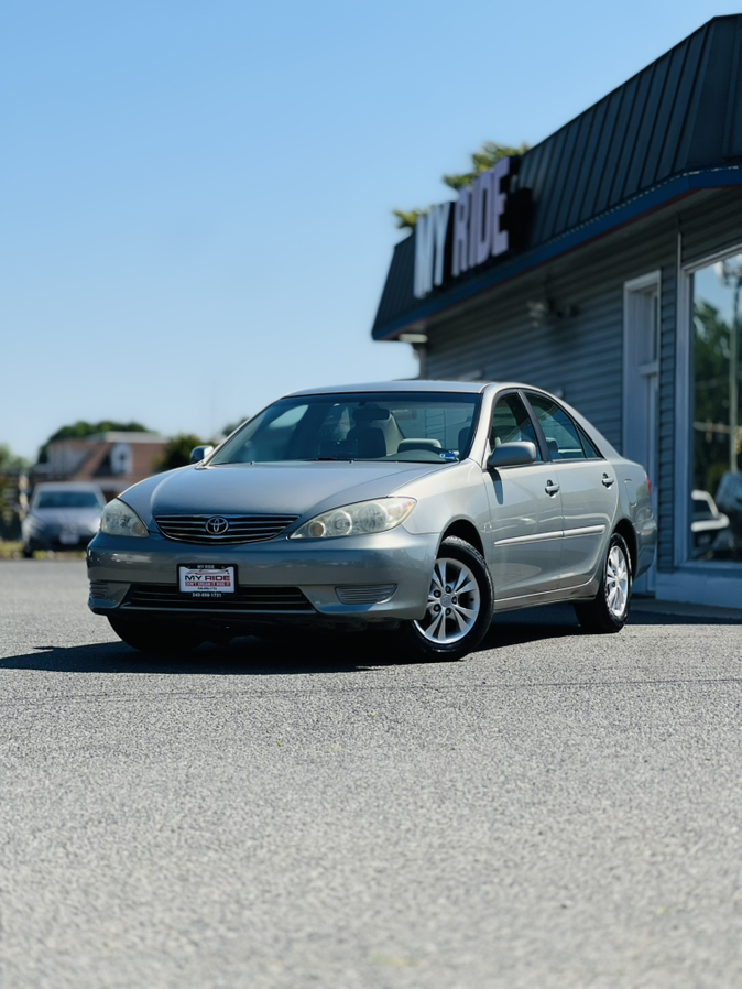 2006 Toyota Camry's photo