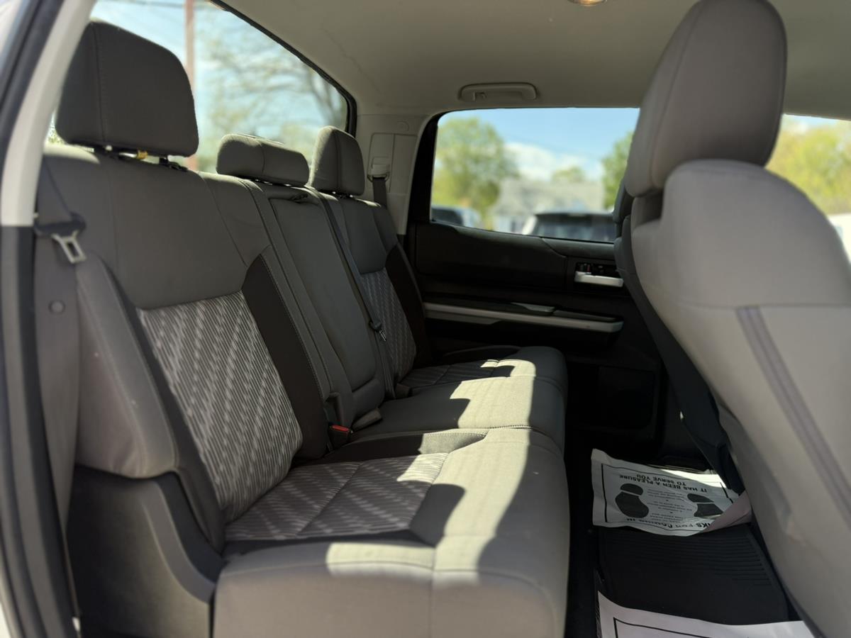 2021 Toyota Tundra SR5 - Photo 17