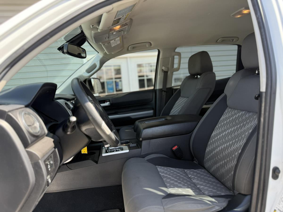 2021 Toyota Tundra SR5 - Photo 7