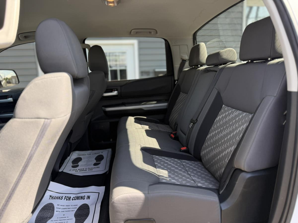 2021 Toyota Tundra SR5 - Photo 9