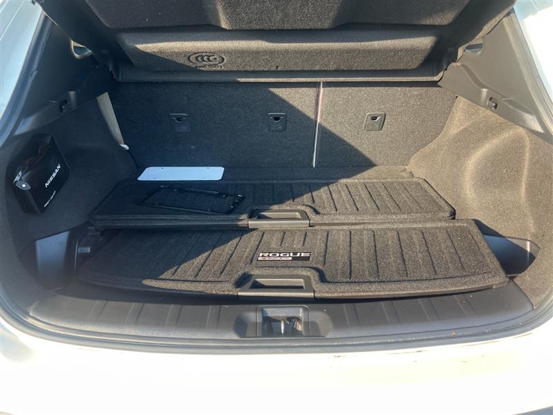 2018 Nissan Rogue Sport SV - Photo 28