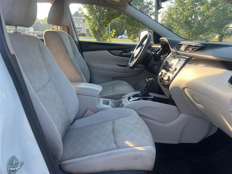 2018 Nissan Rogue Sport SV - Photo 36