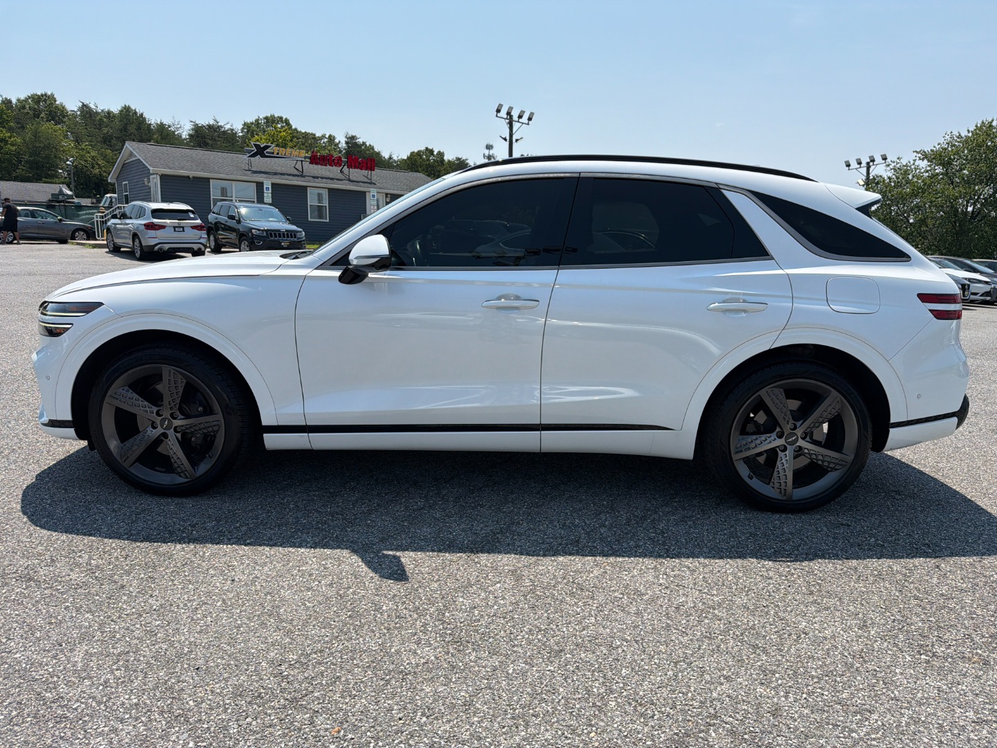 2023 GENESIS GV70 Standard - Photo 3