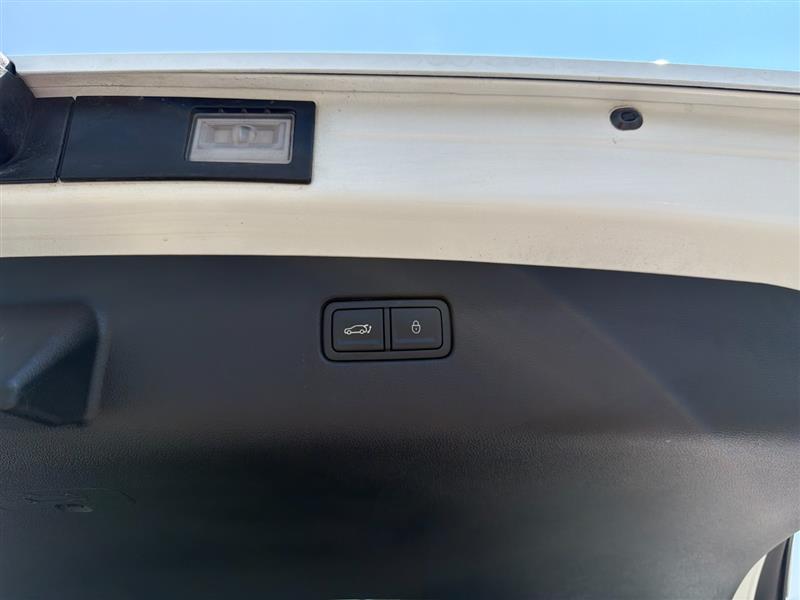 2023 GENESIS GV70 Standard - Photo 28