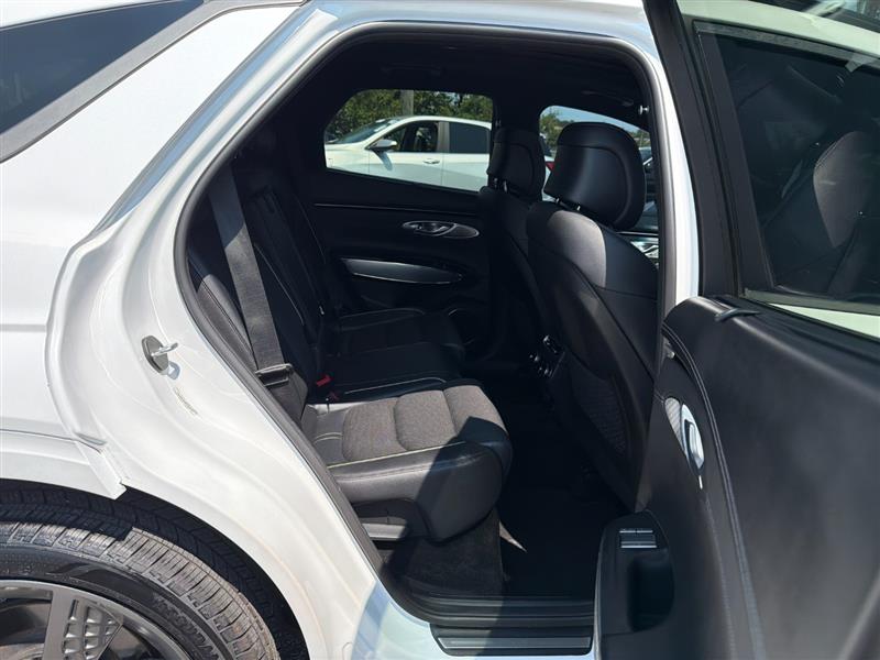 2023 GENESIS GV70 Standard - Photo 32