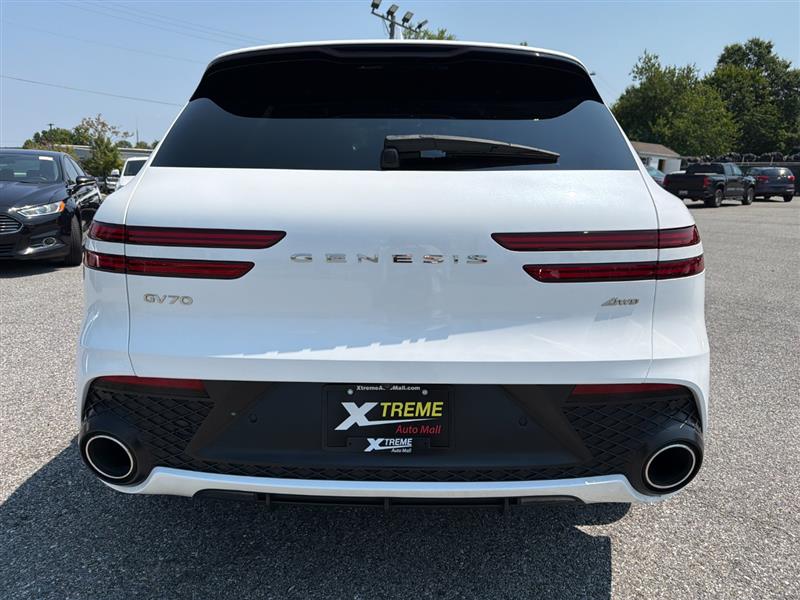 2023 GENESIS GV70 Standard - Photo 8