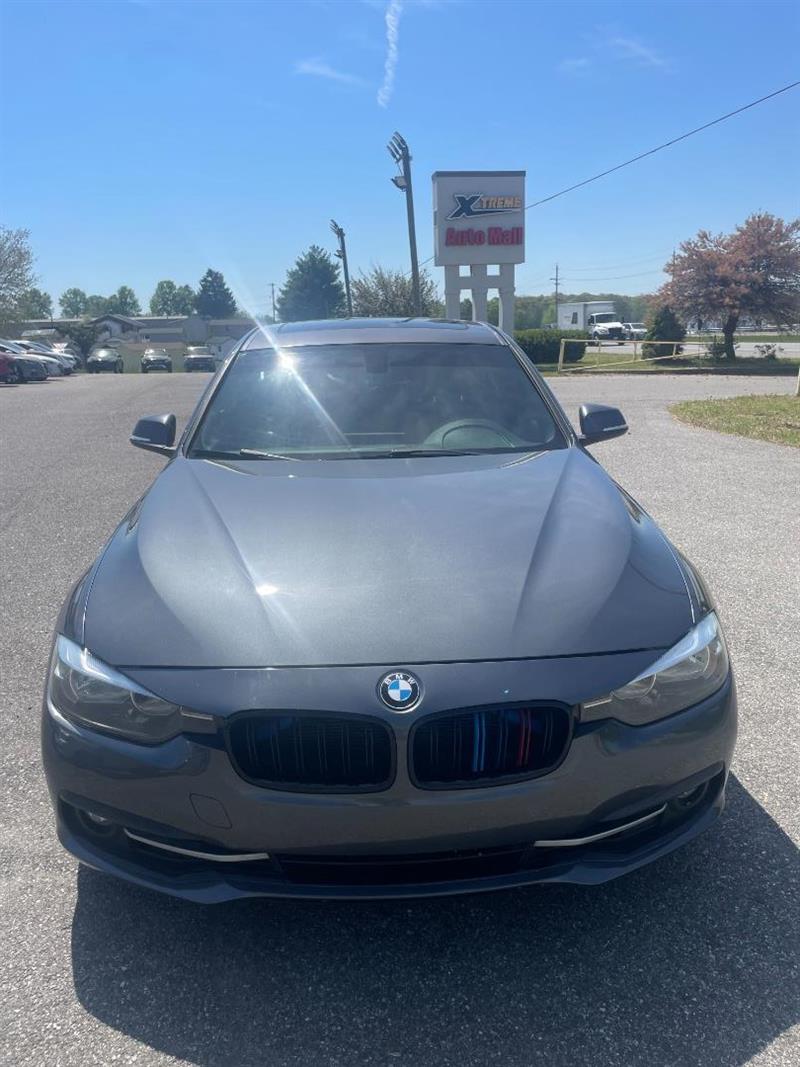 2016 BMW 3 Series 328i Sedan's photo