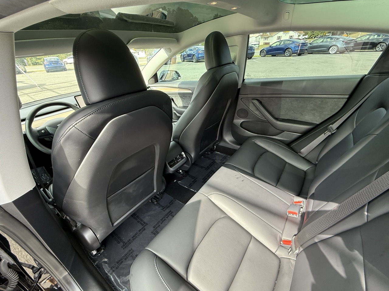 2022 Tesla Model 3 Long Range - Photo 31