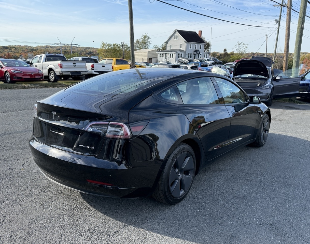 2022 Tesla Model 3 Long Range - Photo 22