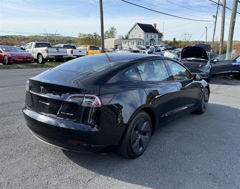 2022 Tesla Model 3 Long Range - Photo 5