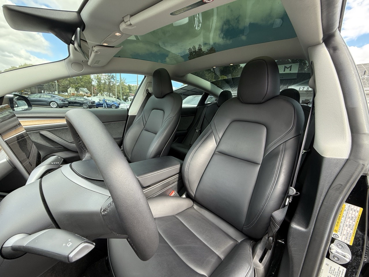 2022 Tesla Model 3 Long Range - Photo 26